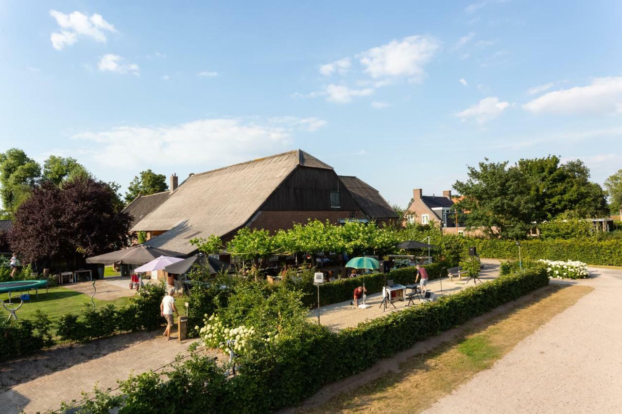 Vakantie Appartementen De Bonte Kraai Raamsdonk Exteriér fotografie